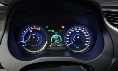 Hyundai Grandeur 2015, 165130 км, за 4466.63 USD - фото 8