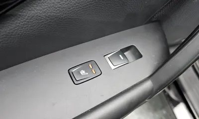 Hyundai Grandeur 2015, 165130 км, за 4466.63 USD - фото 18