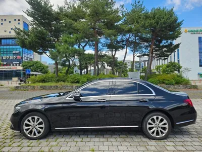 Mercedes-Benz E-Class 2018, 211161 км, за 9706.85 USD
