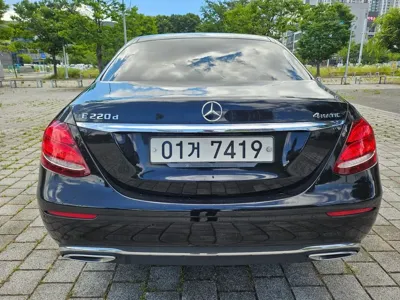 Mercedes-Benz E-Class 2018, 211161 км, за 9706.85 USD - фото 6