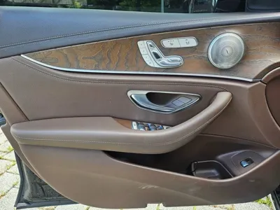 Mercedes-Benz E-Class 2018, 211161 км, за 9706.85 USD - фото 11