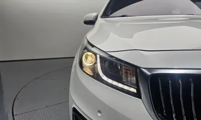 Kia Canival 2016, 178881 км, за 8385.88 USD - фото 22