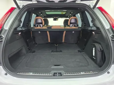 Volvo XC90 2025, 7155 км, за 50214.73 USD - фото 20