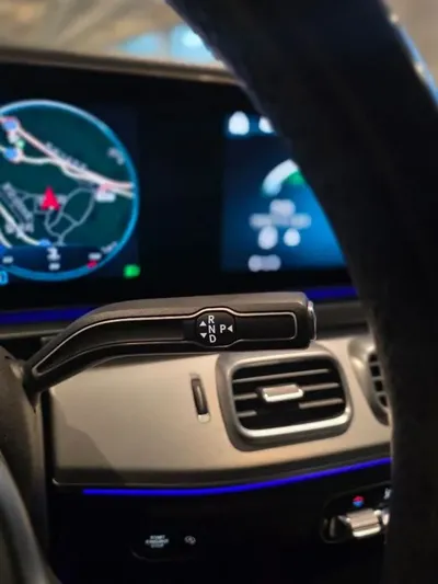 Mercedes-Benz GLE-Class 2019, 130000 км, за 29539.19 USD - фото 11