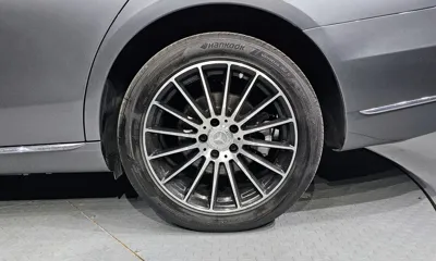 Mercedes-Benz E-Class 2019, 77663 км, за 17657.87 USD