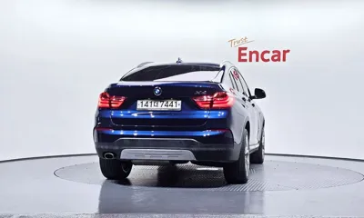 BMW X4 2017, 119557 км, за 10794.69 USD