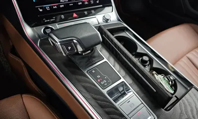 Audi A6 2023, 55462 км, за 27915.32 USD - фото 9