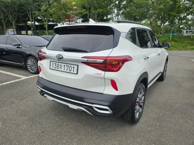 Kia Seltos 2020, 34406 км, за 13062.89 USD