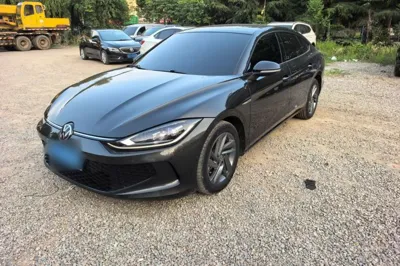 Volkswagen Lamando 2024, 50500 км, за 13873 USD
