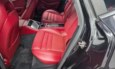 Porsche Panamera 2018, 80625 км, за 39319.94 USD - фото 26