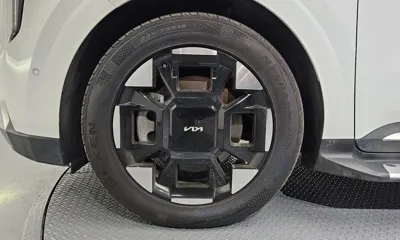 Kia Canival 2024, 44244 км, за 31203.27 USD