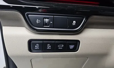 Kia Canival 2024, 44244 км, за 31203.27 USD - фото 13