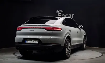 Porsche Cayenne 2023, 31587 км, за 73436.65 USD