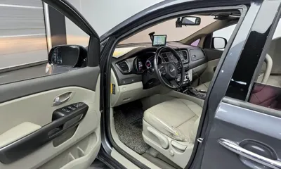 Kia Canival 2015, 170380 км, за 3997.64 USD - фото 10