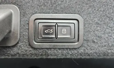 Audi A6 2016, 143668 км, за 71.51 USD - фото 20