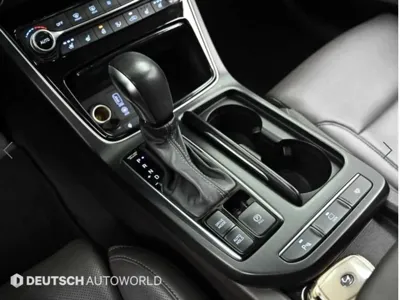 Hyundai Grandeur 2017, 94029 км, за 7804.91 USD - фото 9