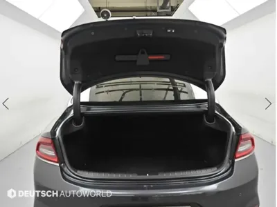 Hyundai Grandeur 2017, 94029 км, за 7804.91 USD - фото 19