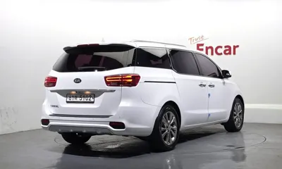 Kia Canival 2019, 132119 км, за 8526.98 USD