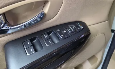 Kia Canival 2019, 132119 км, за 8526.98 USD - фото 12