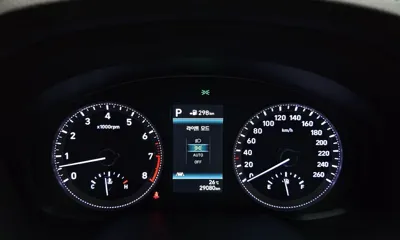 Hyundai Grandeur 2018, 29080 км, за 12034.88 USD - фото 8