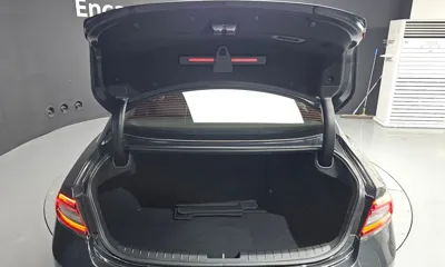 Hyundai Grandeur 2018, 29080 км, за 12034.88 USD - фото 20