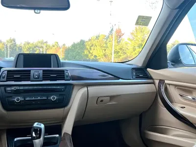BMW 3 Series 2013, 80000 км, за 5709.13 USD