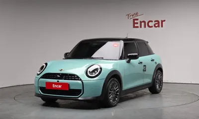 MINI Cooper · 2025 год