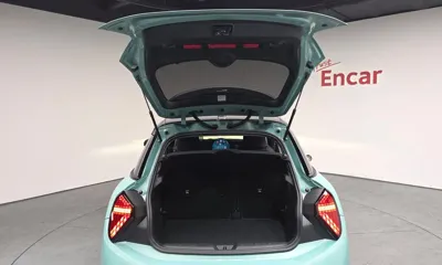 MINI Cooper 2025, 2267 км, за 22778 USD - фото 20