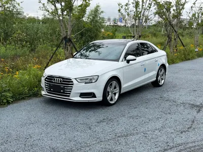 Audi A3 · 2018 год