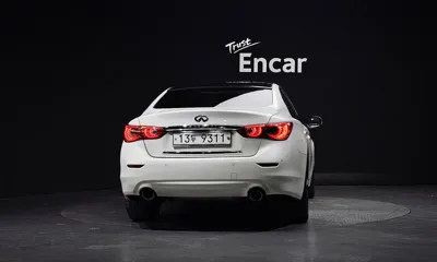 Infiniti Q50 2015, 155481 км, за 3510.37 USD