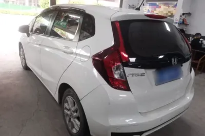Honda Fit 2018, 102500 км, за 8023 USD