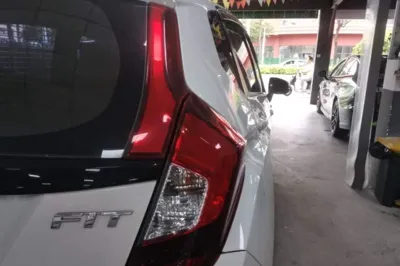 Honda Fit 2018, 102500 км, за 8023 USD - фото 9
