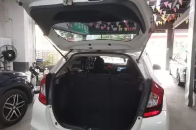 Honda Fit 2018, 102500 км, за 8023 USD - фото 22
