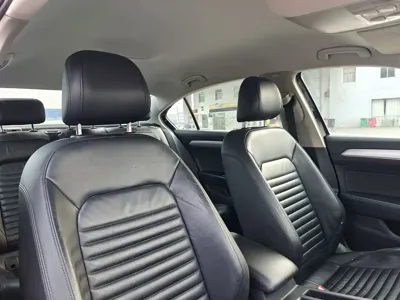 Volkswagen Magotan 2017, 142000 км, за 6444.84 USD - фото 15