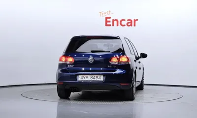 Volkswagen Golf 2010, 144049 км, за 2955.86 USD