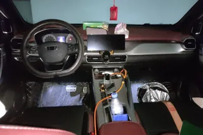 Geely Auto Coolray 2021, 35100 км, за 7462 USD - фото 9