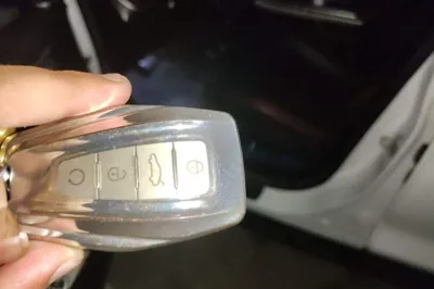 Geely Auto Coolray 2021, 35100 км, за 7462 USD - фото 20