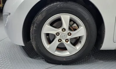 Hyundai Avante 2011, 77130 км, за 2953.92 USD