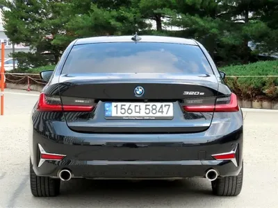 BMW 3-Series 2022, 60360 км, за 17395.3 USD