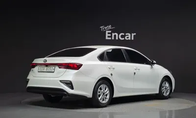 Kia K3 2019, 66433 км, за 8078.18 USD