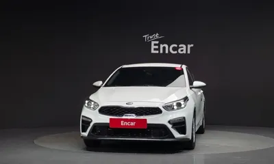 Kia K3 2019, 66433 км, за 8078.18 USD