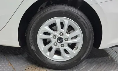 Kia K3 2019, 66433 км, за 8078.18 USD - фото 21