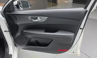 Kia K3 2019, 66433 км, за 8078.18 USD - фото 25