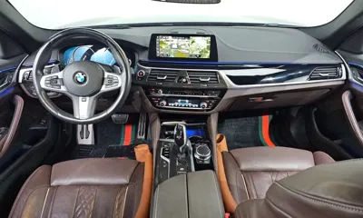 BMW 5-Series 2018, 88488 км, за 19029.8 USD - фото 7