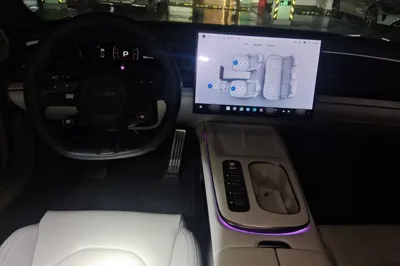 Xiaomi Auto SU7 2024, 24300 км, за 35122 USD - фото 18