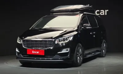 Kia Canival · 2019 год