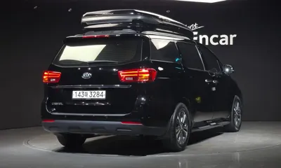Kia Canival 2019, 157765 км, за 6511.69 USD