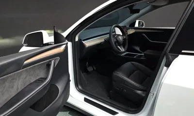 Tesla Model Y 2024, 40957 км, за 25797.56 USD - фото 10