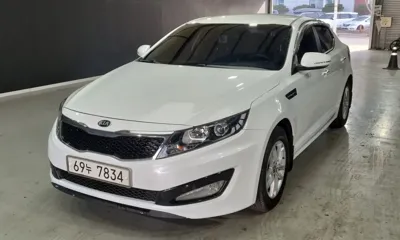 Kia K5 · 2013 год