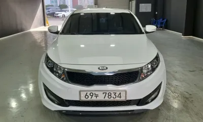 Kia K5 2013, 236000 км, за 2180.38 USD